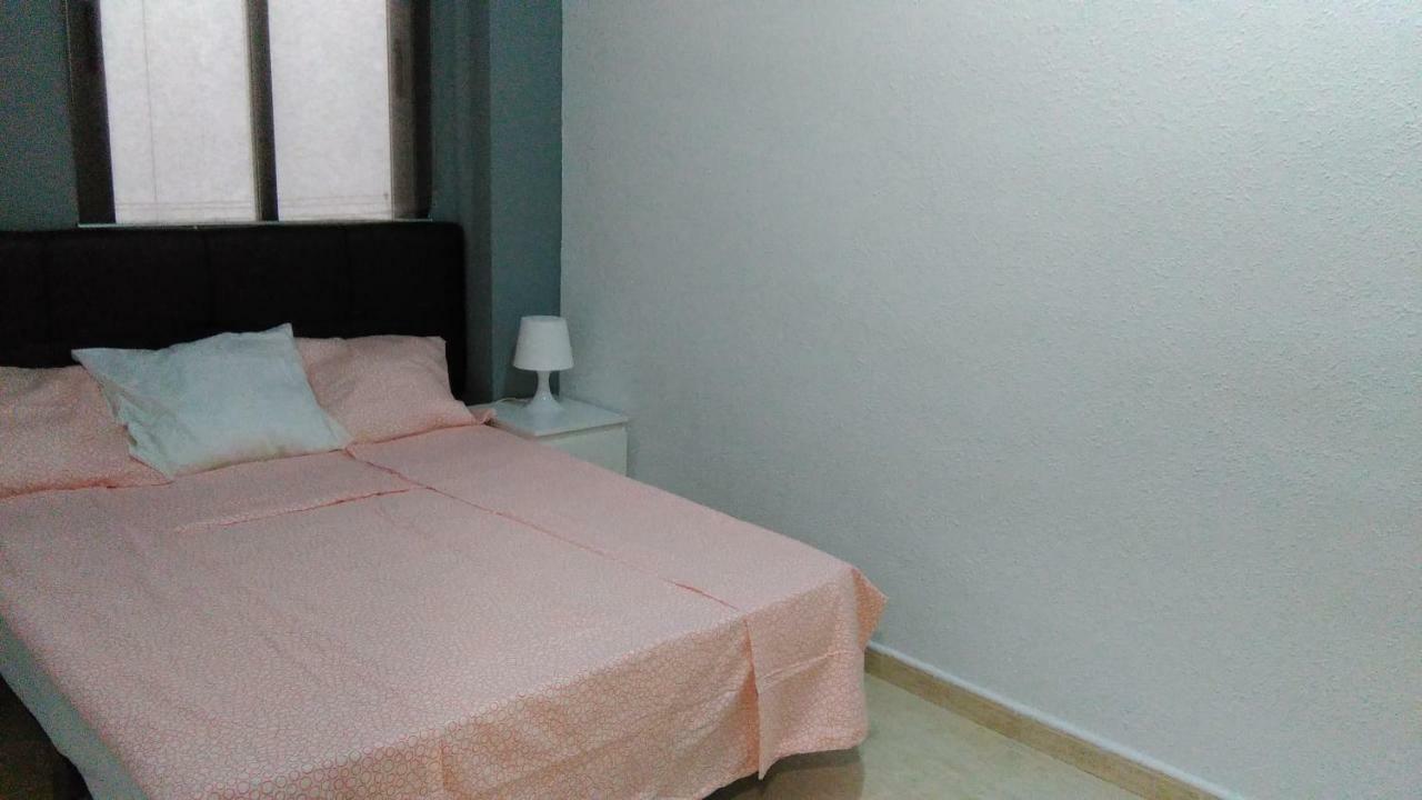 Apartamento Ciudad De Las Ciencias 2 Валенсия Екстериор снимка
